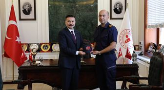 Sahil Güvenlik Batı Marmara Grup Komutanı Borucu’dan Kaymakam Acar’a ziyaret