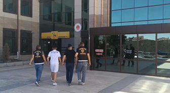 Sazan Sarmalı Dolandırıcılık Operasyonunda 2 Tutuklama