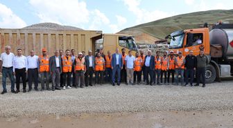 Vali Bozkurt, Diyadin’de yol çalışmalarını yerinde inceledi