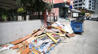 Seyhan'da çöp ve moloz krizi: Kötü koku ve görüntü kirliliği