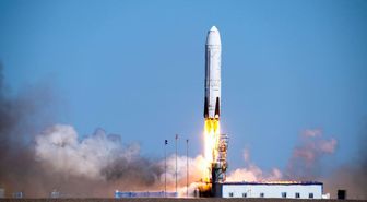Deep Blue Aerospace, 132 Ton İtki Gücüne Ulaşan Motorun Uzun Süreli Ateşleme Testini Tamamladı