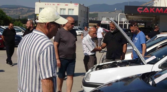 Samsun İkinci El Oto Pazarında Durgunluk: Alıcı ve Satıcılar Canlanma Bekliyor