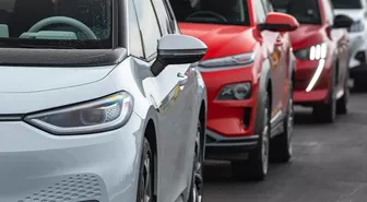 Tesla, Çin'de Üretilen Yaklaşık 2 Milyon Aracı Geri Çağırıyor