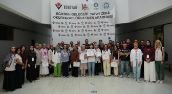 Eğitimin Geleceği: Yapay Zeka Okuryazarı Öğretmen Akademisi Tamamlandı