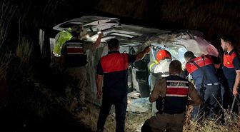 Bitlis'te Trafik Kazası: 4 Yaralı