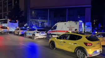 Eskişehir'de motosiklet yayalara çarptı: 2 yaralı