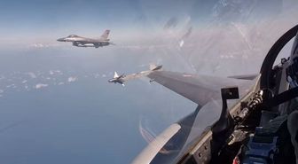 Türk F-16'ları Karadeniz'de Eğitim Uçuşu Gerçekleştirdi