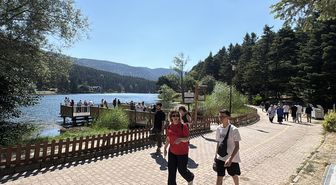 Gölcük Tabiat Parkı Hafta Sonunda Ziyaretçi Akınına Uğradı