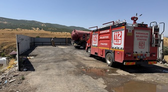 Elazığ'da semi treyler yangını söndürüldü