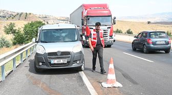Kırıkkale'de pikap ile hafif ticari araç çarpıştı: 5 yaralı