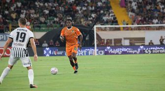 Alanyaspor 0-0 Beşiktaş: İlk yarı golsüz bitti