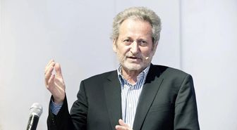 Alman siyaset bilimci Rügemer: ABD'nin Avrupa'daki tahakkümü derinleşiyor