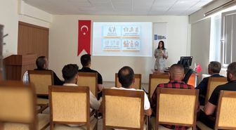 Bayburt'ta Sigara ve Madde Bağımlılığı Semineri Düzenlendi