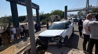 Bingöl'de İki Otomobil Çarpıştı: 4 Yaralı