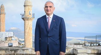 Bakan Ersoy: İki tarihi camiyi yeniden ibadete açıyoruz