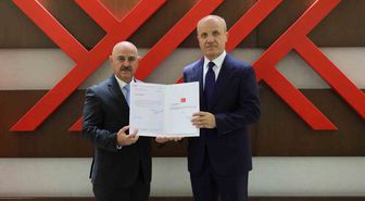 Düzce Üniversitesi Rektörü Prof. Dr. Nedim Sözbir, Mazbatasını Aldı