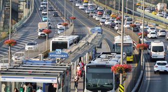 İstanbul'da trafik var mı? SON DAKİKA! 24 Ağustos Pazartesi hangi ilçelerde trafik var, hangi yollar kapalı?