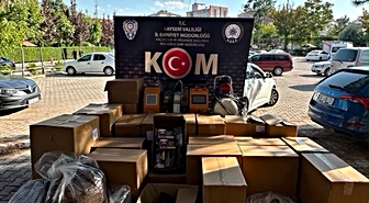 Kayseri'de Kaçakçılık Operasyonu: 270 Bin Makaron Ele Geçirildi