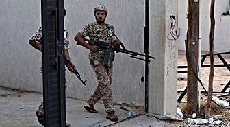 Libya’nın doğusunda 10 kişi kurşuna dizilerek idam edildi