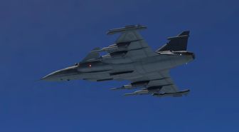 Macaristan'da Gripen tipi savaş uçağı düştü