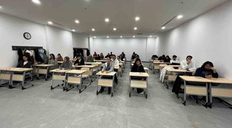 Sivas HEM'den 153 öğrenci üniversiteye yerleşti