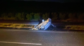 Osmaneli'de Otomobil Devrildi: 1 Yaralı
