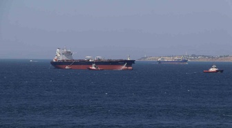 Boş ham petrol tankeri Çanakkale önlerinde dümen arızası yaptı