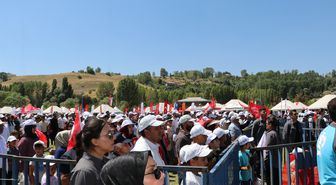 Erdoğan'dan Ahlat'ta Birlik ve Beraberlik Mesajı: 'Kazanan İnsanlık Cephesi Olacak'