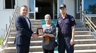 Hayırseverden Jandarma Vakfına Zeytinlik Bağışı