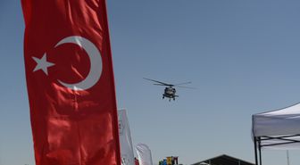 Malazgirt'te Jandarma Helikopter Gösterileri Büyüledi