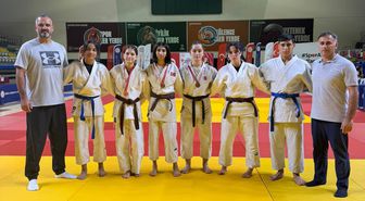 Manisa Kız Judo Takımından Türkiye Finallerinde 3 Bronz Madalya