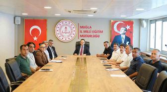 Milli Eğitim Müdürü'nden Haftalık Planlama Toplantısı