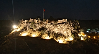 Milas Tarihi Eserler Gece Işıl Işıl
