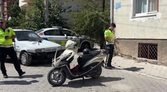 Tavşanlı'da Motosiklet ile Otomobil Çarpıştı: 1 Yaralı