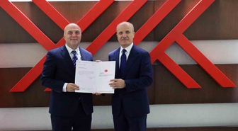 BEUN Rektörü Ulusoy Mazbatasını YÖK Başkanı'ndan Aldı