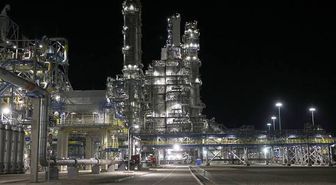 Amur Gaz-Kimya Kompleksinde Yangın: 1 Ölü, 130 Yaralı