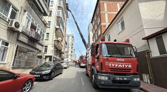 Samsun'da 6 Katlı Binada Çatı Yangını - haberler.com