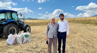 Sarıkamış Müftüsü Divani, Tarlada Çalışan Çiftçilerle Buluştu