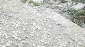 Hanak'ta Ağustos'ta Dolu Sürprizi