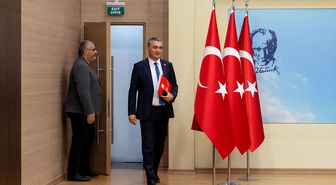 CHP'den belediye başkanlarına parti desteği uyarısı