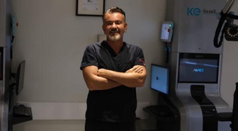 Dr. Koray Erdoğan, saç ekiminde doğal görünüm hakkında bilgi verdi