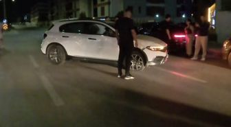 Eskişehir'de Motosiklet-Otomobil Çarpıştı: Sürücü Yaralandı