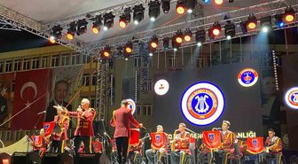 Jandarma Bandosu Afyonkarahisar'da Zafer Coşkusu Yaşattı