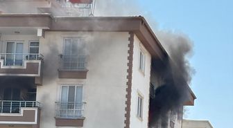 Kilis'te Ev Yangını: 3 Kişi Hastaneye Kaldırıldı