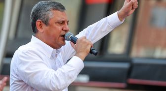 Özgür Özel'den Büyük Taarruz'un 104. Yıl Dönümü Mesajı