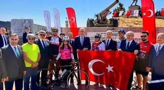 Kurtulmuş Kocatepe'de Büyük Taarruz Törenine Katıldı