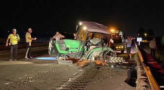 Erbaa'da cip-traktör çarpıştı: 3 yaralı