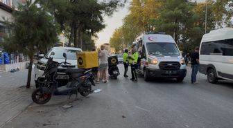 Pamukkale'de U dönüşü kazası: Motosikletli yaralandı