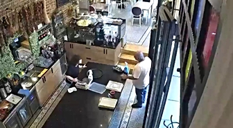 Beyoğlu'nda Cep Telefonu Hırsızı Güven Timlerinden Kaçamadı