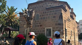 Bilecik'teki Çocuklar Manisa'nın Tarihi Yerlerini Gezdi
